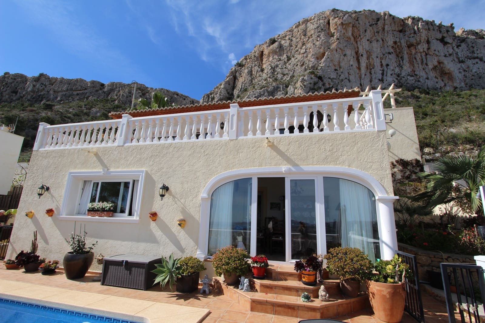 3 chambre Villa/Maison à vendre à Calpe / Calp avec piscine garage - 699 950 € (Ref: 9907183)