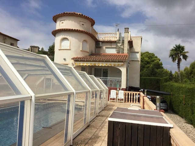 5 chambre Villa/Maison à vendre à Calpe / Calp avec piscine garage - 745 000 € (Ref: 9907185)