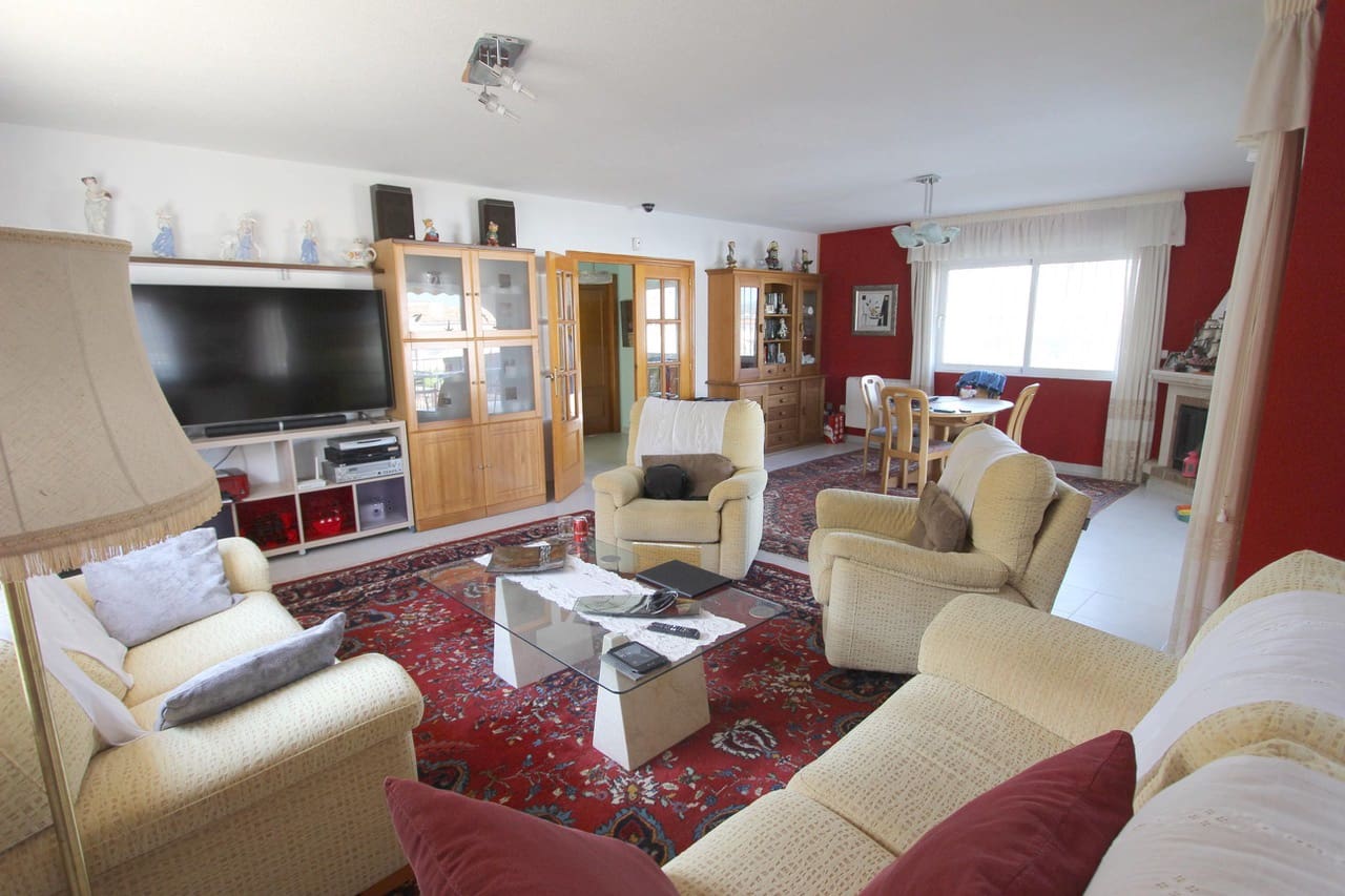 5 chambre Villa/Maison à vendre à Calpe / Calp avec piscine garage - 745 000 € (Ref: 9907185)