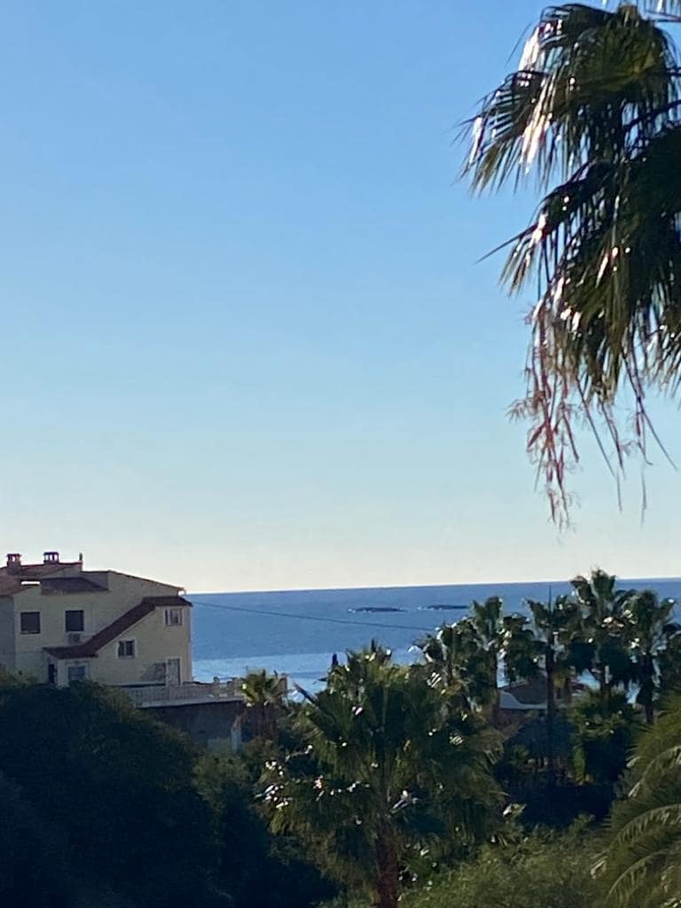 5 makuuhuone Huvila myytävänä paikassa Calpe / Calp mukana uima-altaan 
autotalli - 820 000 € (Ref: 9907187)