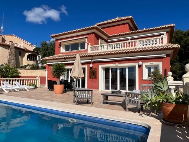 5 makuuhuone Huvila myytävänä paikassa Pueblo, Calpe / Calp mukana uima-altaan 
autotalli - 820 000 € (Ref: 9907187)