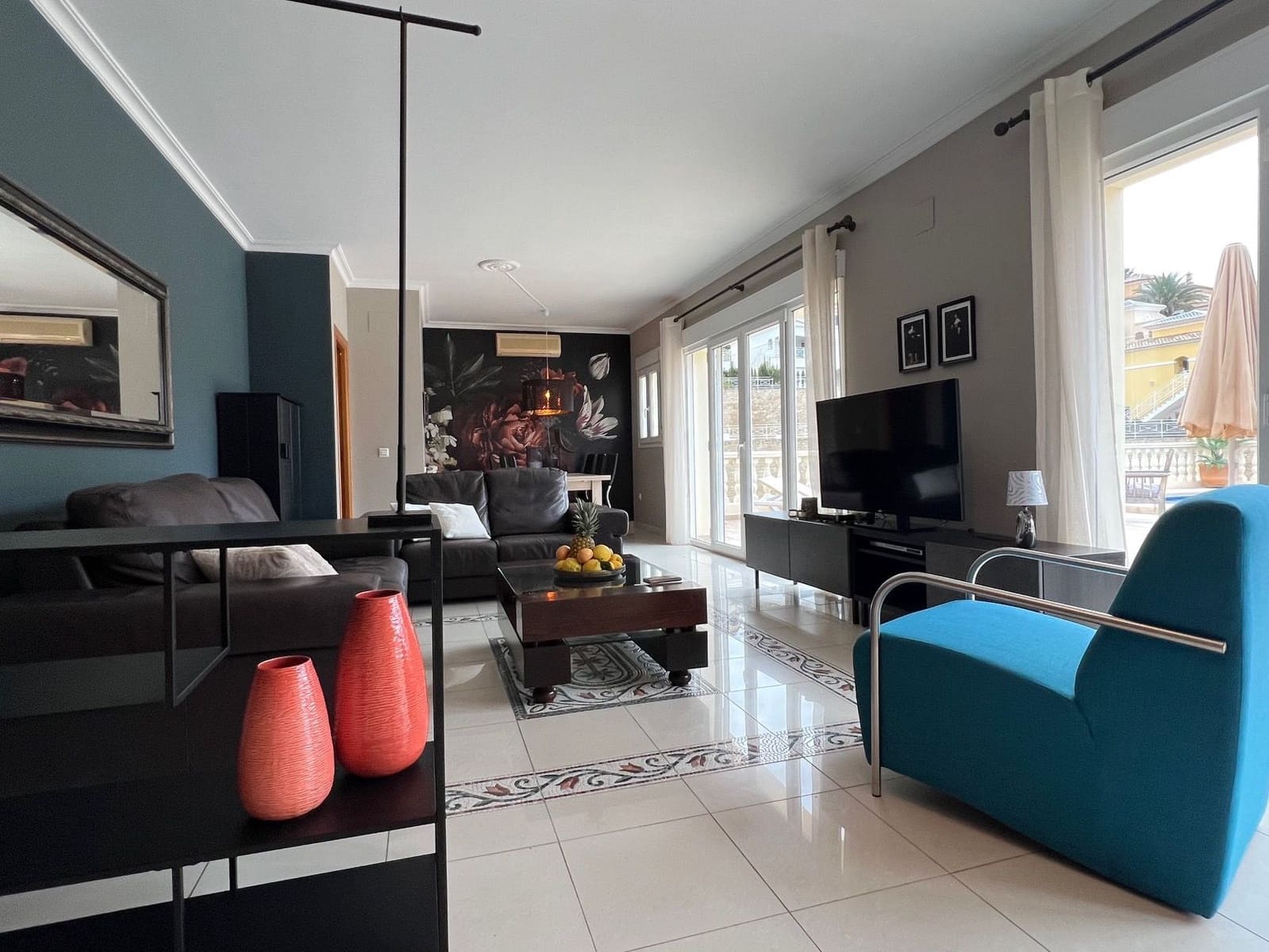 5 makuuhuone Huvila myytävänä paikassa Calpe / Calp mukana uima-altaan 
autotalli - 820 000 € (Ref: 9907187)