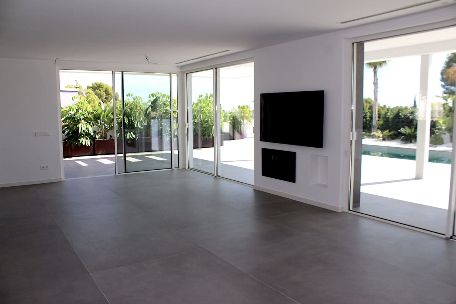 5 slaapkamer Villa te koop in Teulada met zwembad garage - € 2.400.000 (Ref: 9907195)