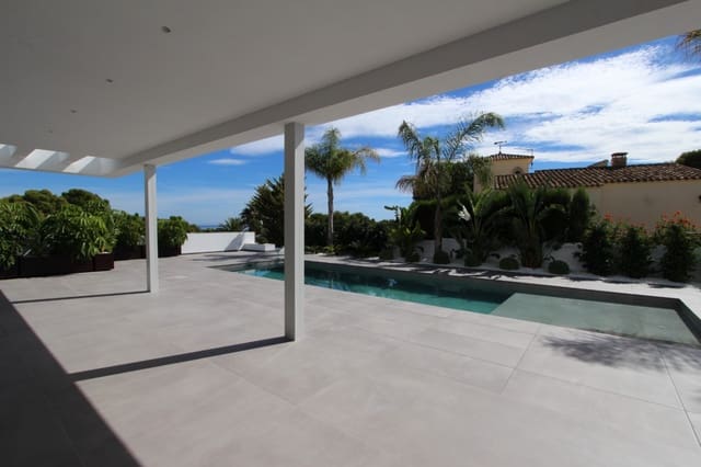 5 slaapkamer Villa te koop in Teulada Pueblo, Teulada-Moraira met zwembad garage - € 2.400.000 (Ref: 9907195)