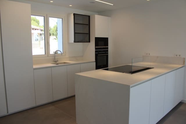5 slaapkamer Villa te koop in Teulada Pueblo, Teulada-Moraira met zwembad garage - € 2.400.000 (Ref: 9907195)