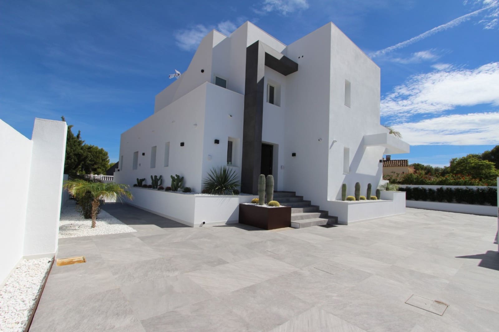 5 slaapkamer Villa te koop in Teulada met zwembad garage - € 2.400.000 (Ref: 9907195)