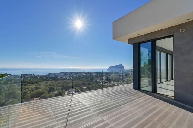 6 bedroom Villa for sale in Benissa with pool garage - € 4,750,000 (Ref: 9907217)