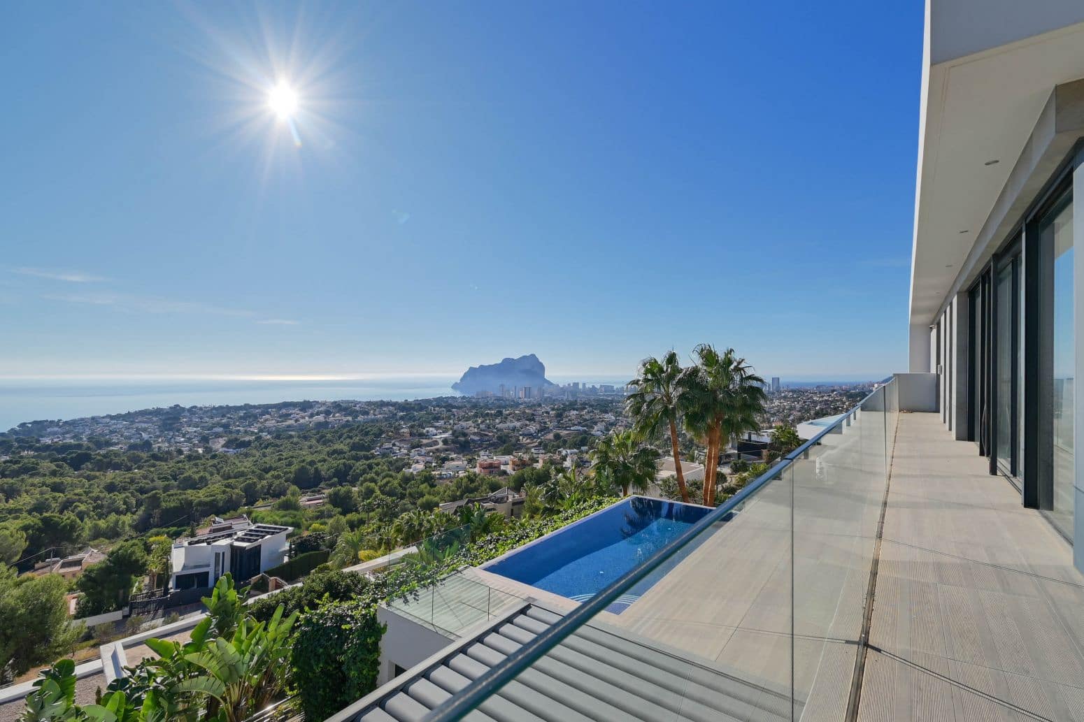 6 bedroom Villa for sale in Benissa with pool garage - € 4,750,000 (Ref: 9907217)