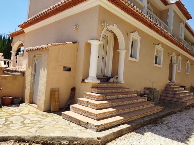 6 chambre Villa/Maison à vendre à Calpe / Calp avec piscine garage - 990 000 € (Ref: 9907218)