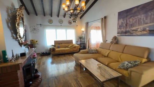6 sypialnia Willa na sprzedaż w Pueblo, Calpe / Calp z basenem garażem - 890 000 € (Ref: 9907225)