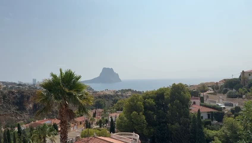 6 sypialnia Willa na sprzedaż w Calpe / Calp z basenem garażem - 890 000 € (Ref: 9907225)