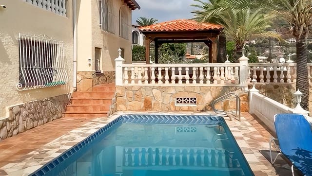 6 sypialnia Willa na sprzedaż w Pueblo, Calpe / Calp z basenem garażem - 890 000 € (Ref: 9907225)