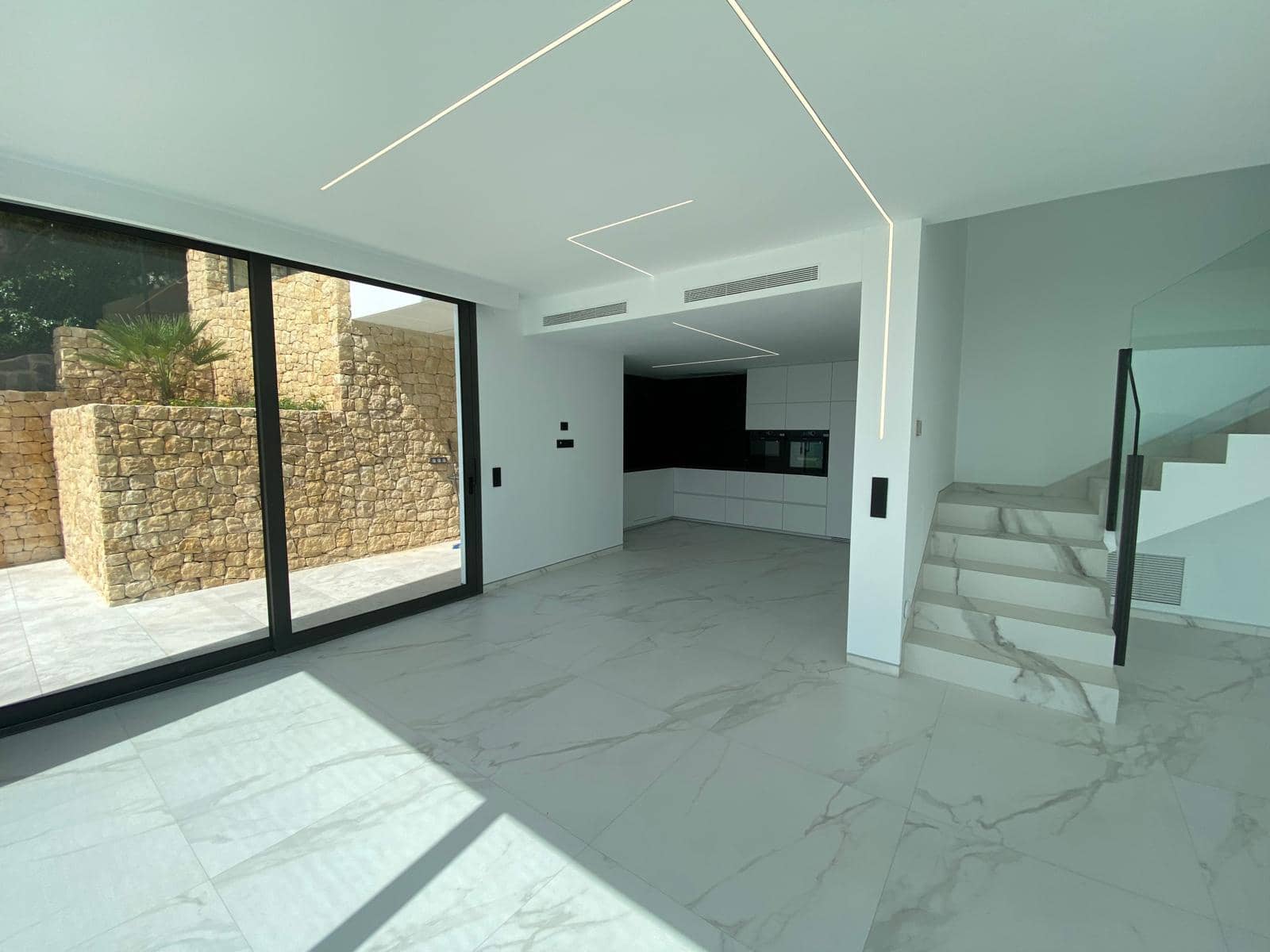 5 quarto Moradia para venda em Altea com piscina - 2 350 000 € (Ref: 9907227)