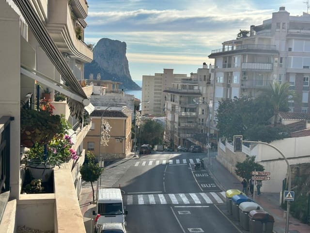 2 sovrum Lägenhet till salu i Pueblo, Calpe / Calp med pool garage - 299 000 € (Ref: 9907228)