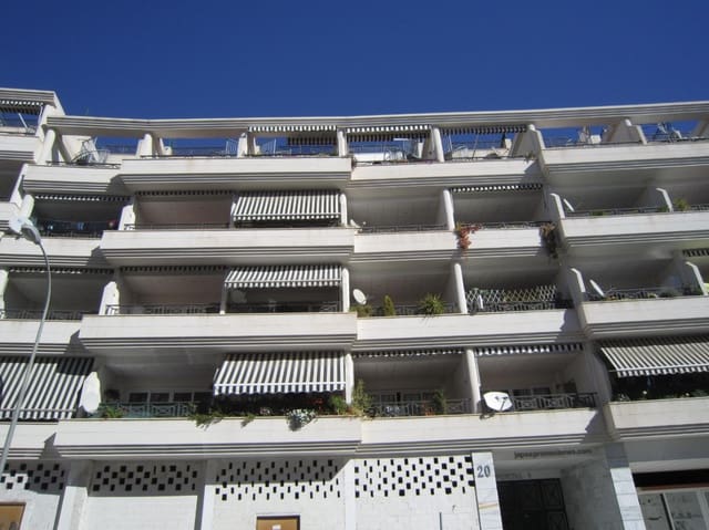 2 sovrum Lägenhet till salu i Pueblo, Calpe / Calp med pool garage - 299 000 € (Ref: 9907228)