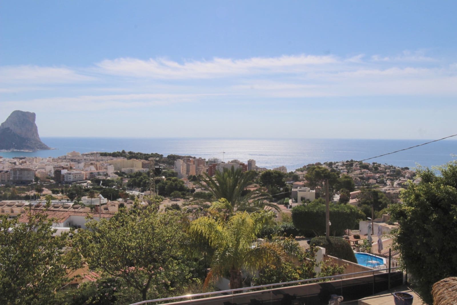 4 makuuhuone Huvila myytävänä paikassa Calpe / Calp - 1 100 000 € (Ref: 9907230)