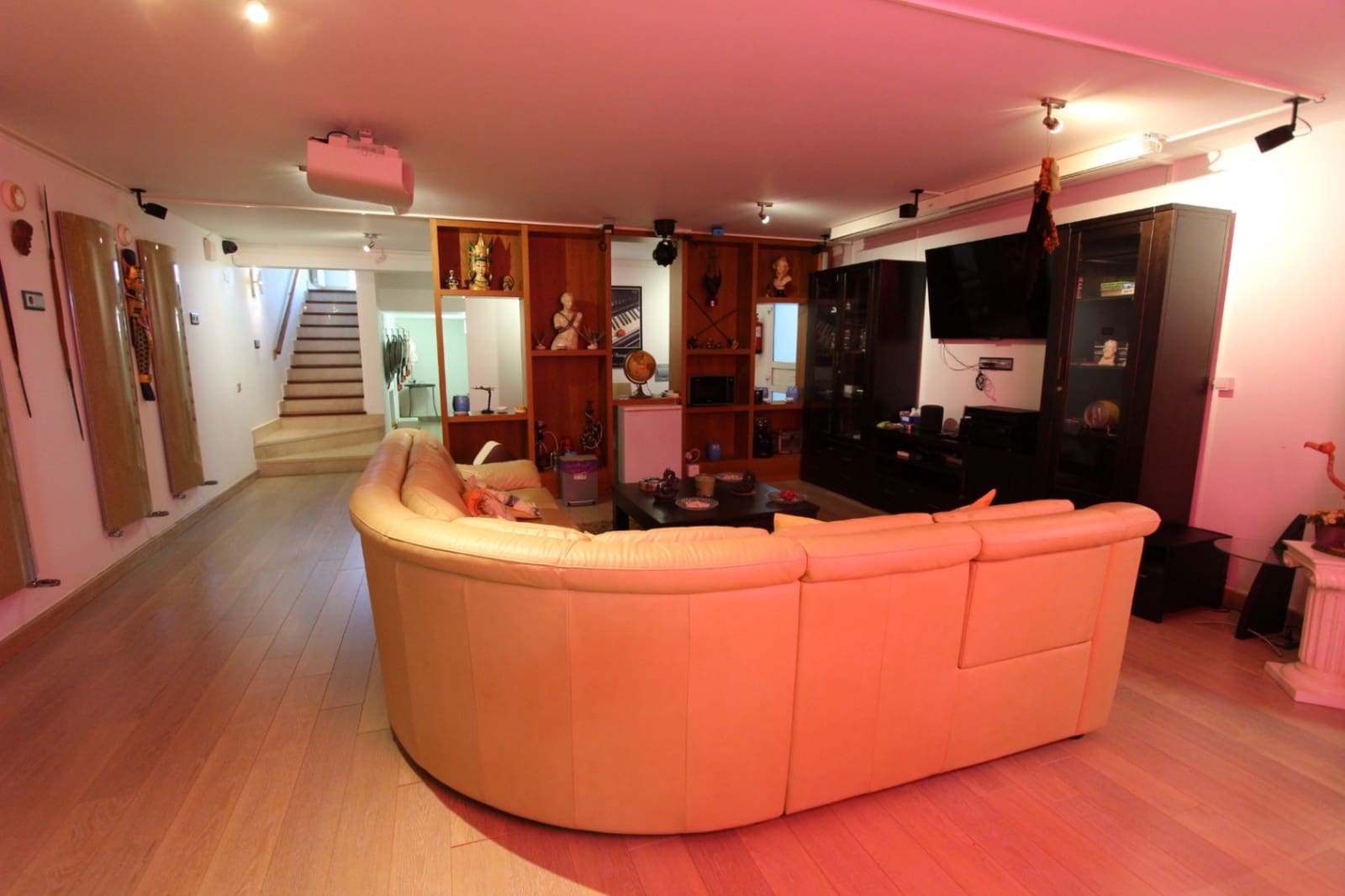 4 makuuhuone Huvila myytävänä paikassa Calpe / Calp - 1 100 000 € (Ref: 9907230)