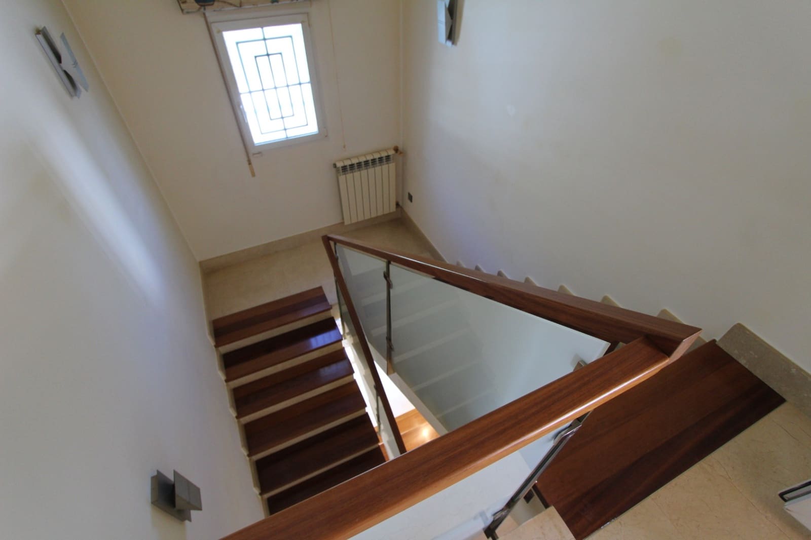 4 makuuhuone Huvila myytävänä paikassa Calpe / Calp - 1 100 000 € (Ref: 9907230)
