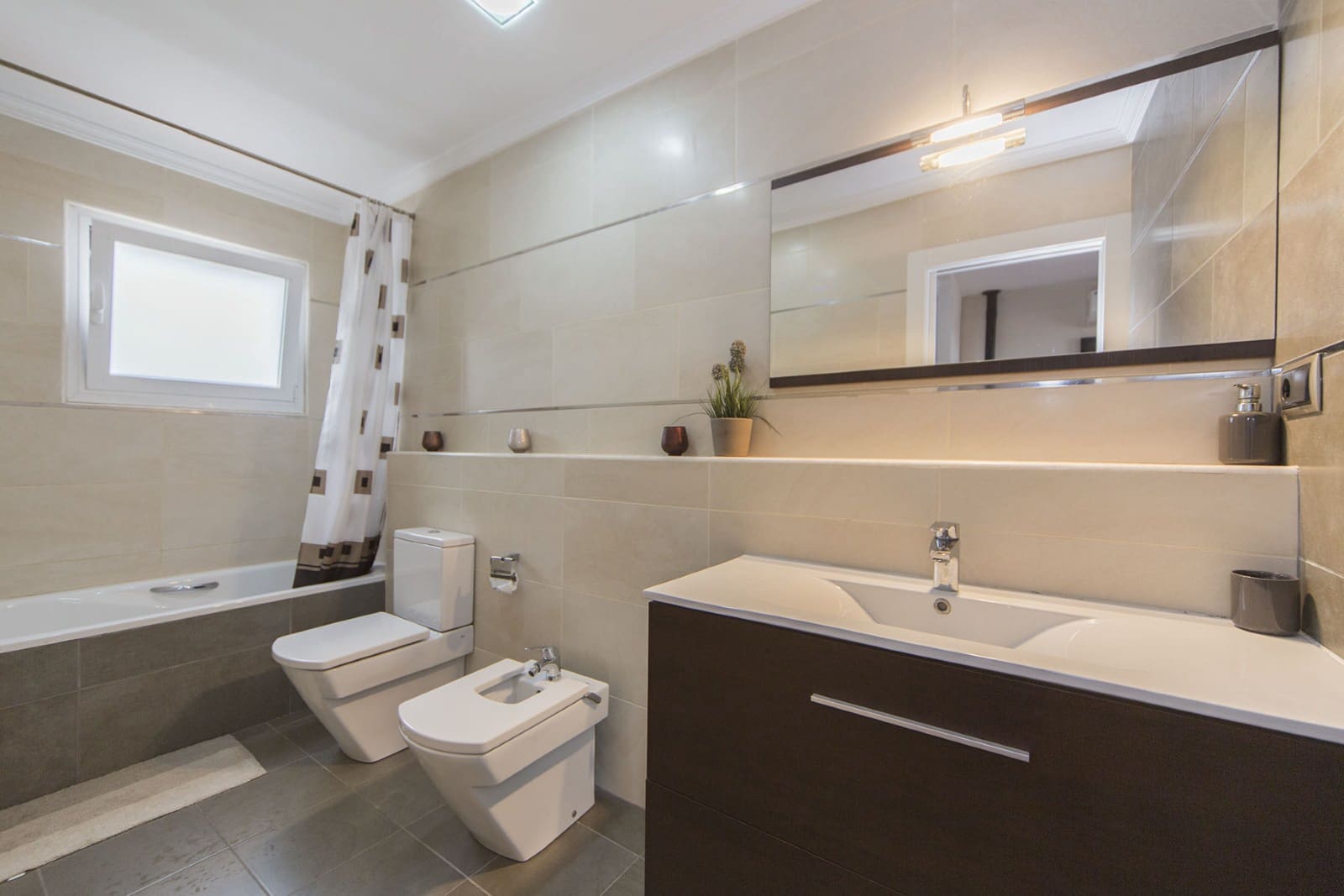4 sypialnia Willa na sprzedaż w Calpe / Calp z basenem garażem - 520 000 € (Ref: 9907236)
