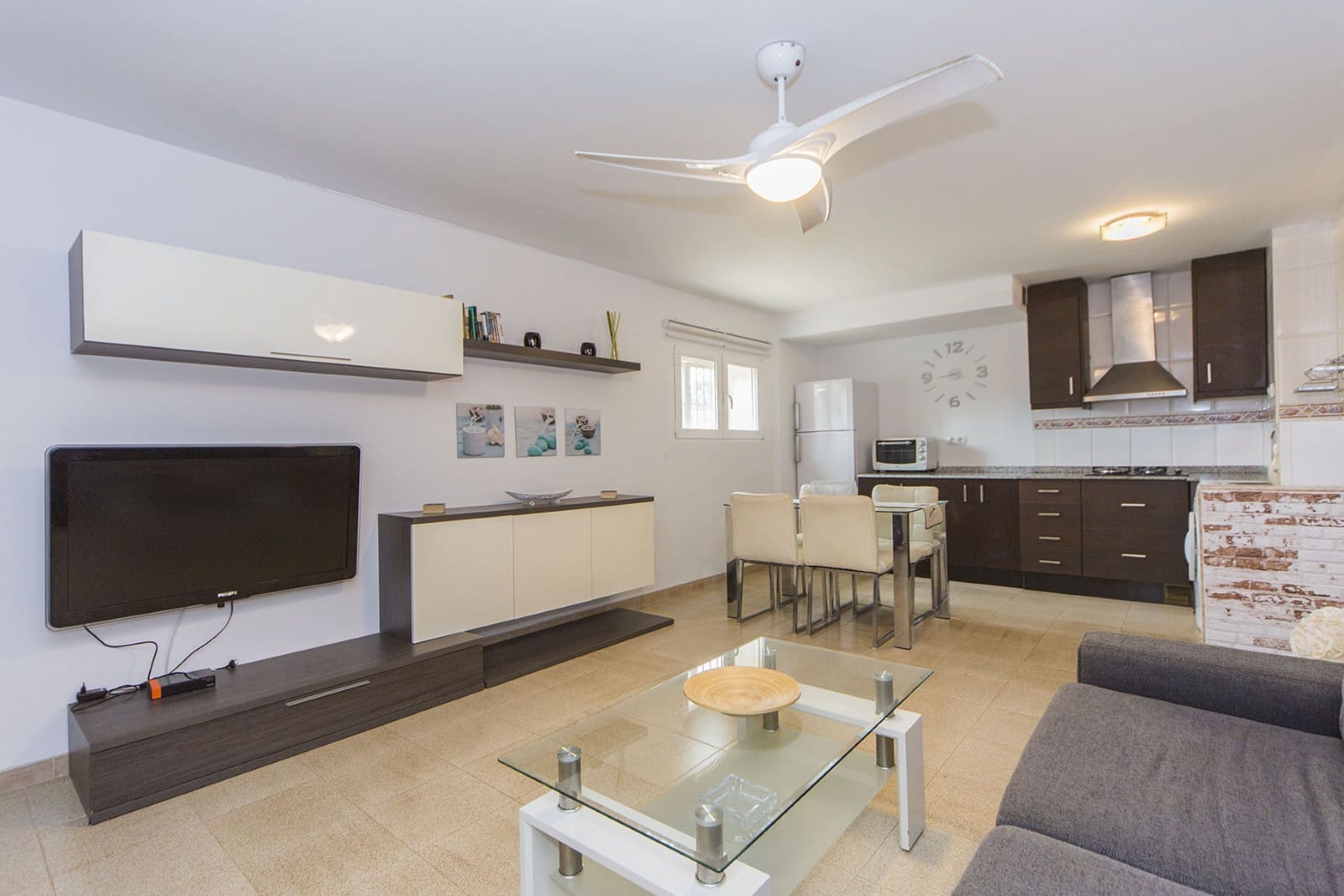 4 sypialnia Willa na sprzedaż w Calpe / Calp z basenem garażem - 520 000 € (Ref: 9907236)