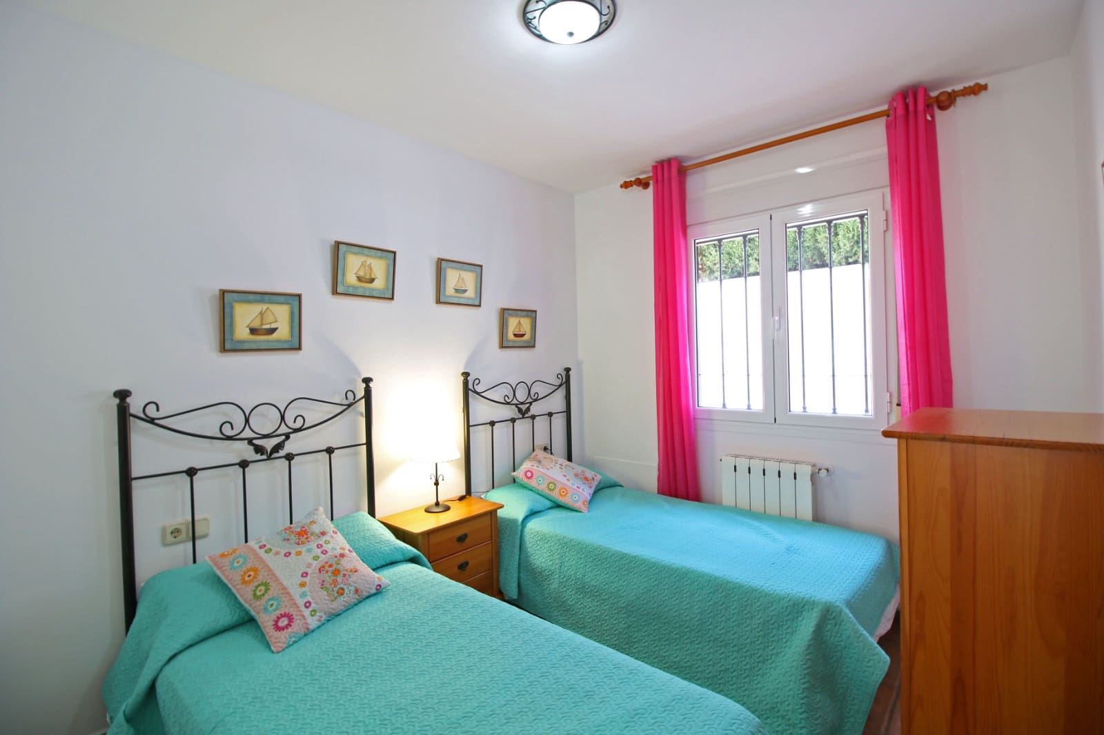 3 Zimmer Bungalow zu verkaufen in Calpe / Calp mit Pool Garage - 395.000 € (Ref: 9907243)