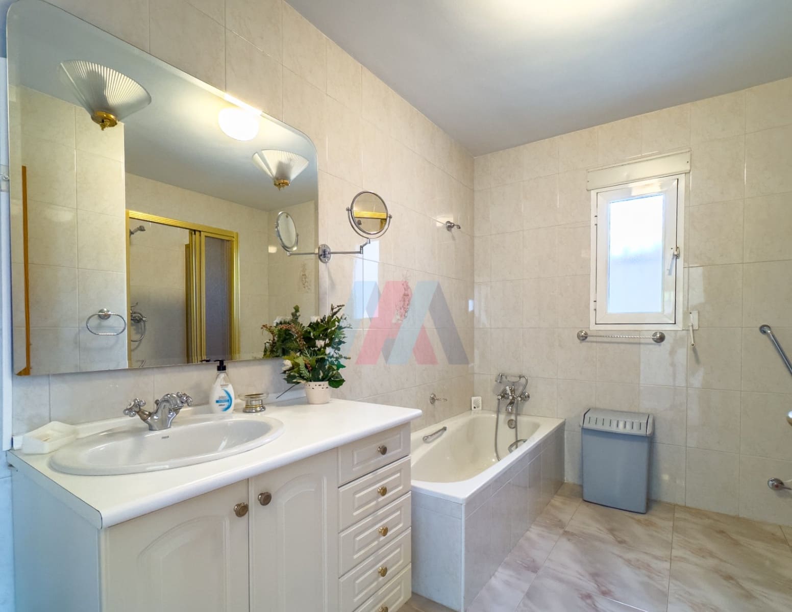 3 soverom Villa til salgs i La Nucia - € 475 000 (Ref: 9911876)