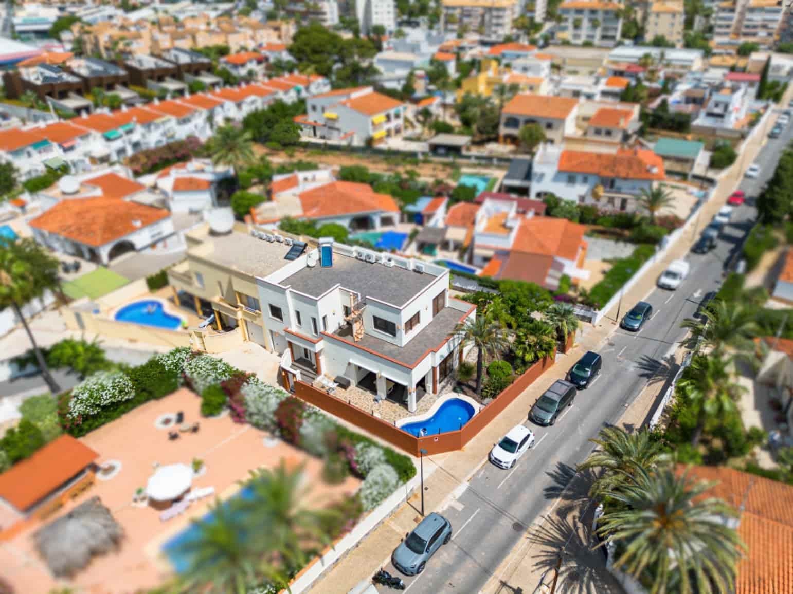 4 soveværelse Villa til salg i Albir med swimmingpool garage - € 925.000 (Ref: 9911877)
