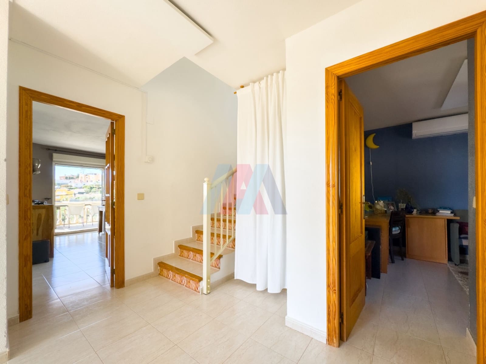 3 quarto Moradia para venda em El Campello com piscina garagem - 595 000 € (Ref: 9911880)
