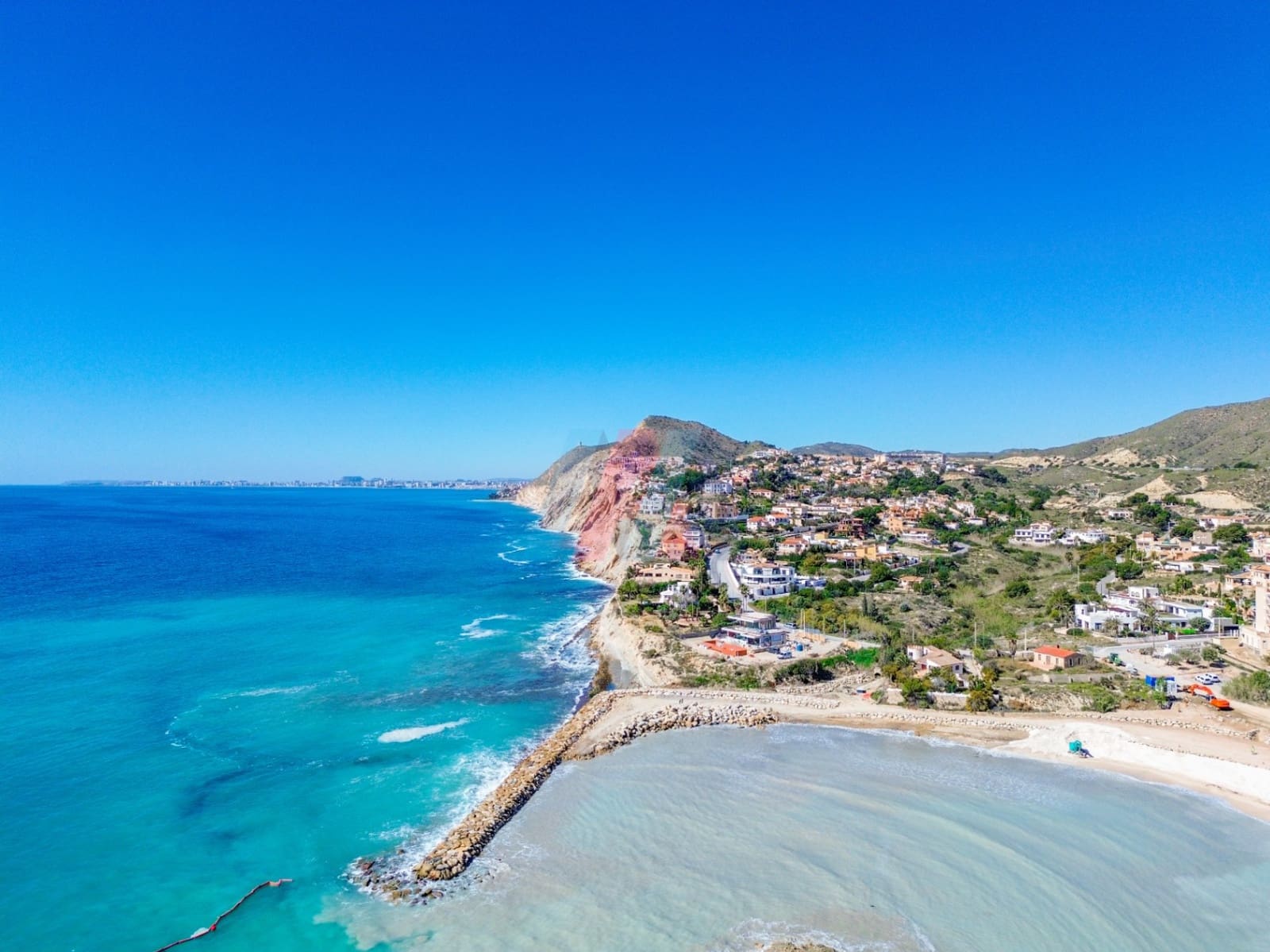 3 quarto Moradia para venda em El Campello com piscina garagem - 595 000 € (Ref: 9911880)