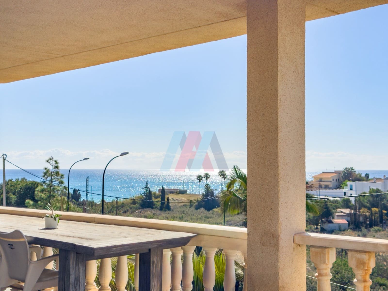3 quarto Moradia para venda em El Campello com piscina garagem - 595 000 € (Ref: 9911880)