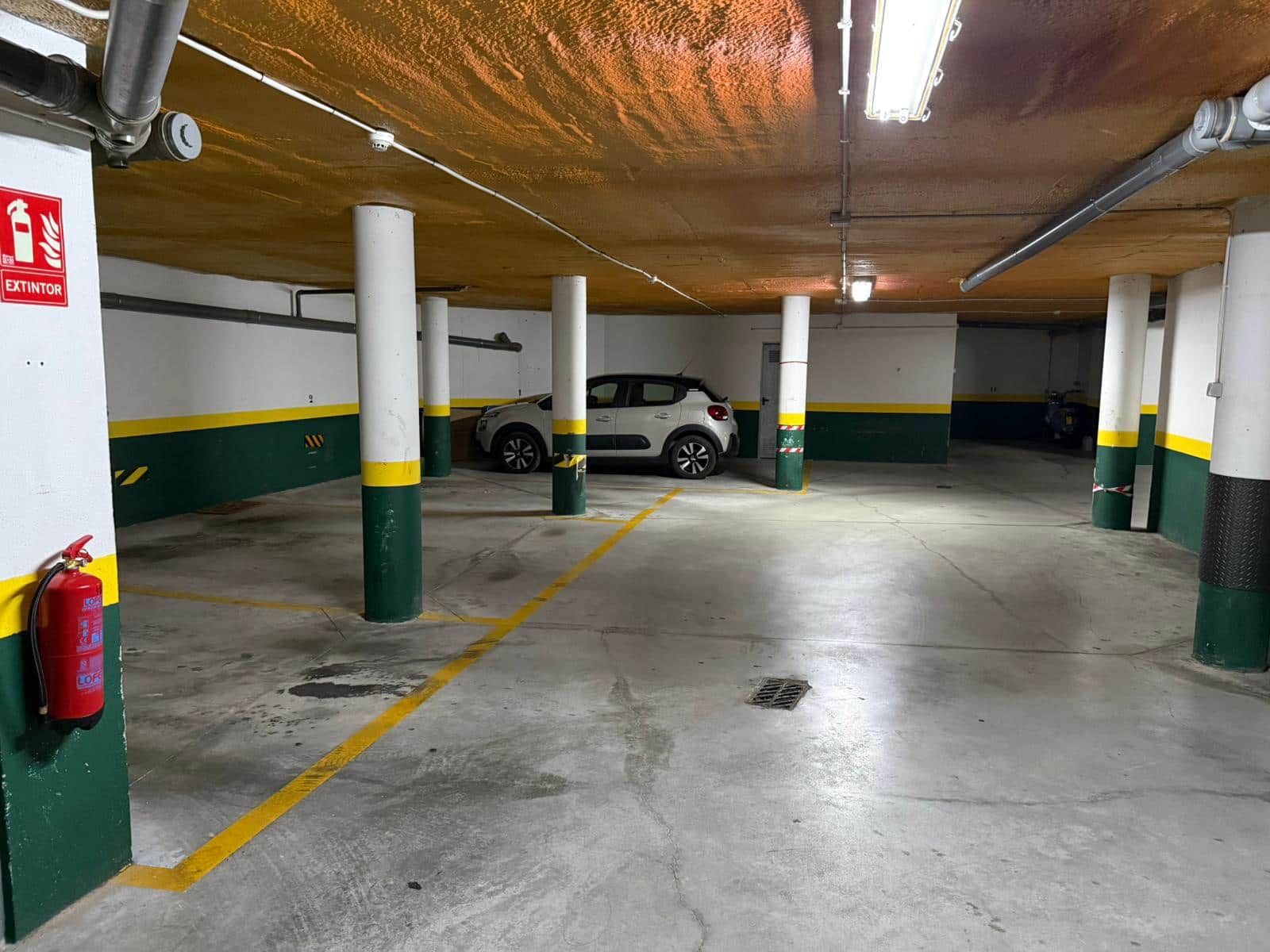 1 makuuhuone Huoneisto myytävänä paikassa Finestrat mukana uima-altaan 
autotalli - 315 000 € (Ref: 9912358)