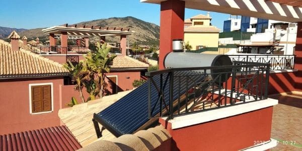 7 soverom Villa til salgs i Finestrat med svømmebasseng - € 599 000 (Ref: 9928398)