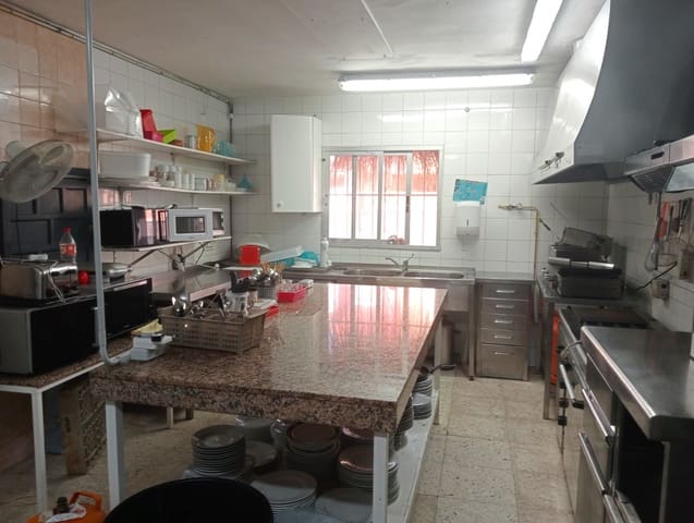 5 Zimmer Villa zu verkaufen in Coloma  , La Nucia - 511.000 € (Ref: 9928403)