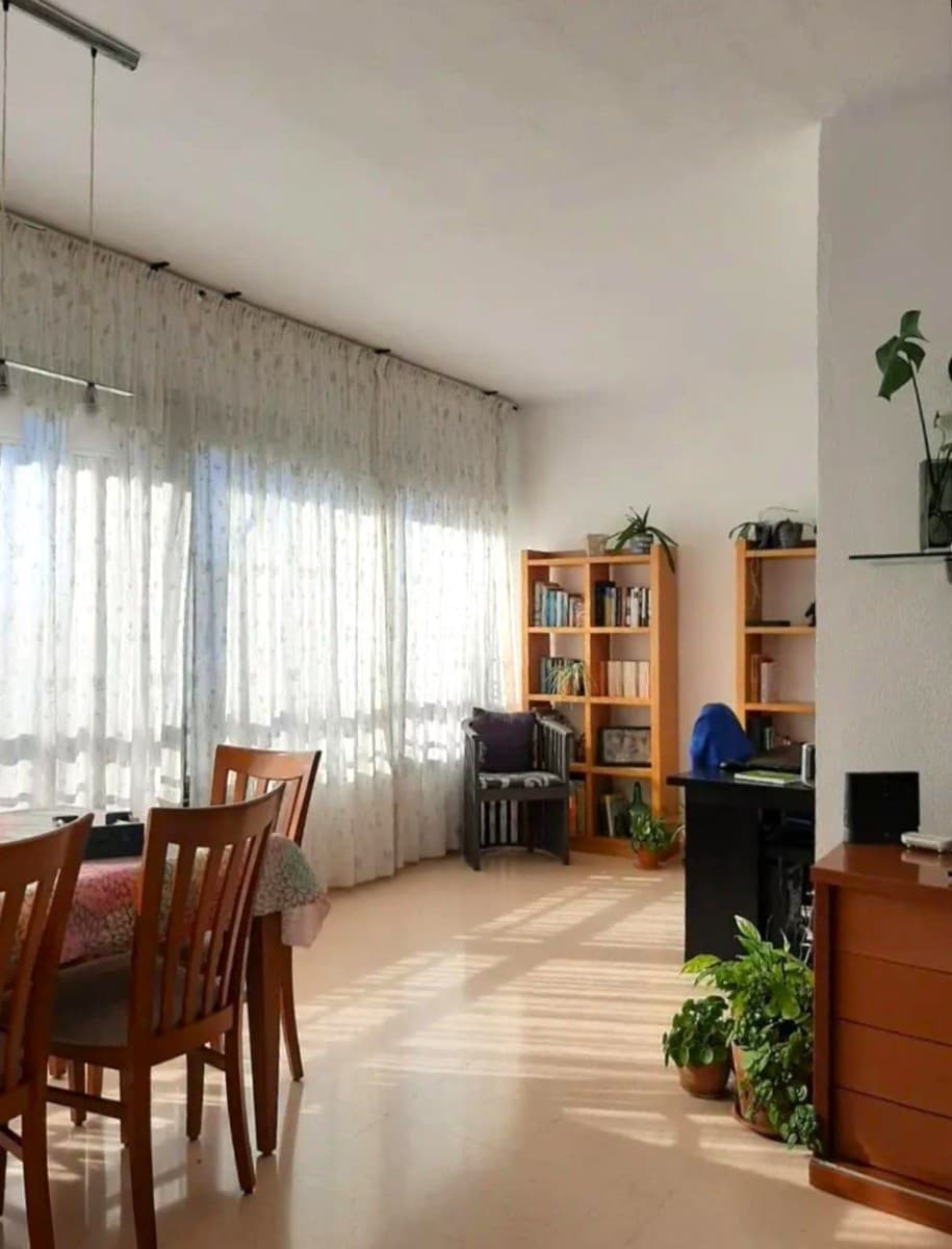 3 soveværelse Lejlighed til salg i Benidorm med swimmingpool - € 339.000 (Ref: 9928409)