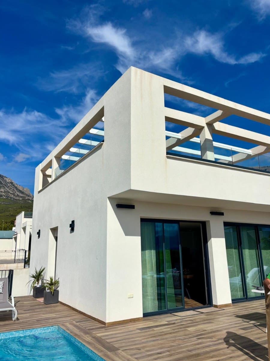 5 chambre Villa/Maison à vendre à Polop avec piscine - 680 000 € (Ref: 9928411)