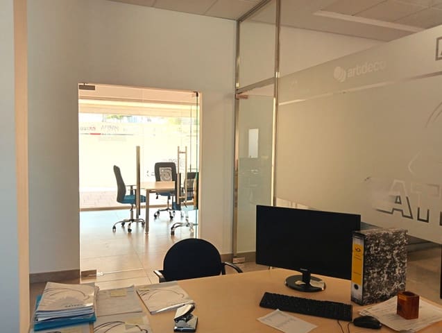 5 quarto Comercial para venda em Barranco Hondo, La Nucia - 250 000 € (Ref: 9928416)