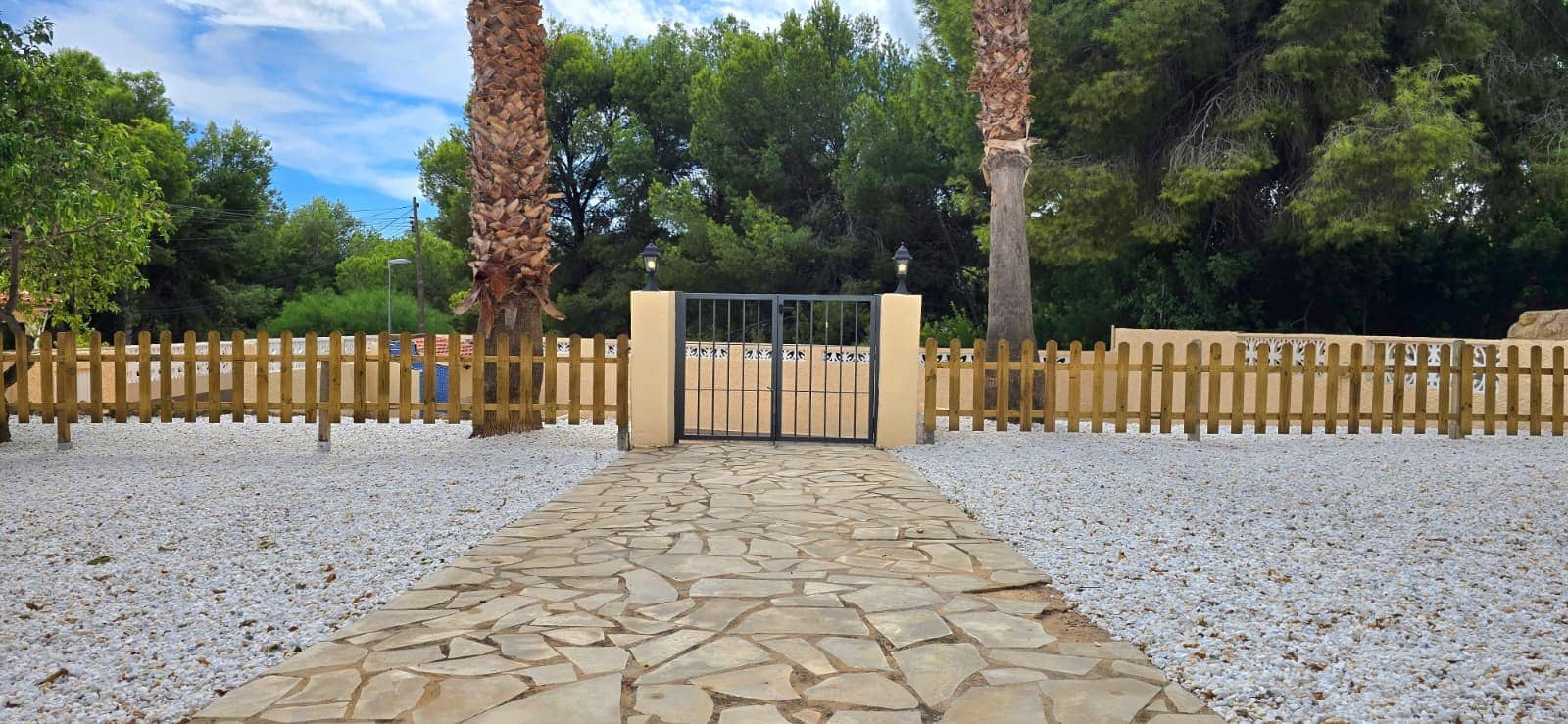 7 soveværelse Villa til salg i La Nucia med swimmingpool - € 780.000 (Ref: 9928417)