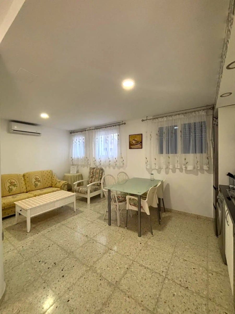9 bedroom Villa for sale in Alfaz del Pi / L'Alfas del Pi with pool - € 1,199,000 (Ref: 9928419)