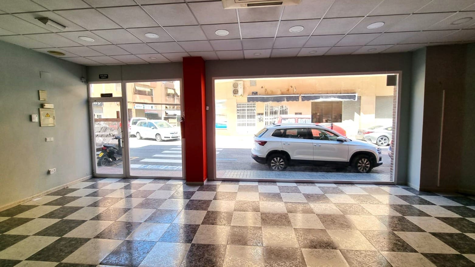 Commerciale in vendita in La Villajoyosa / Vila Joiosa - 162.000 € (Rif: 9928422)