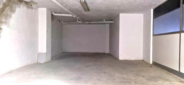 Erhverv til salg i La Nucia Pueblo  , La Nucia - € 138.000 (Ref: 9928423)