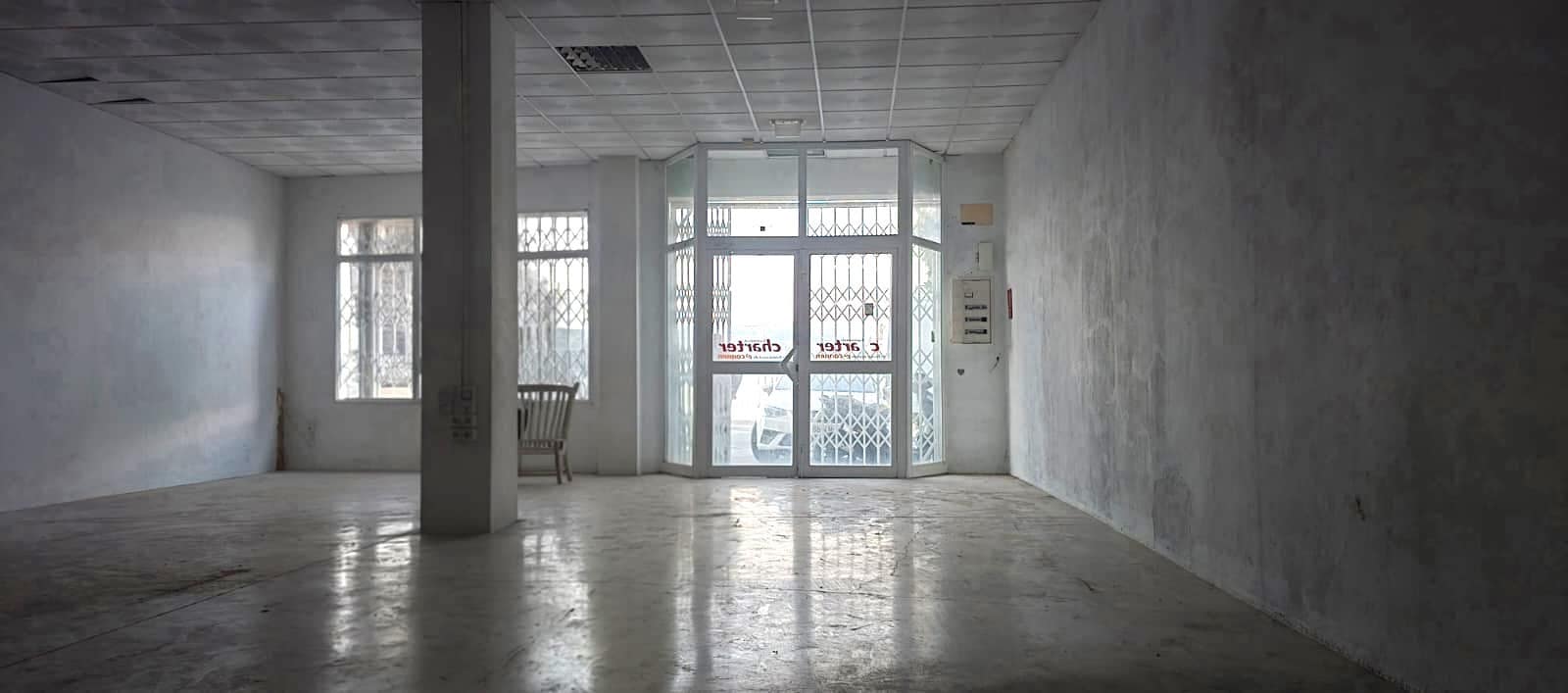 Comercial para venda em La Nucia - 138 000 € (Ref: 9928423)