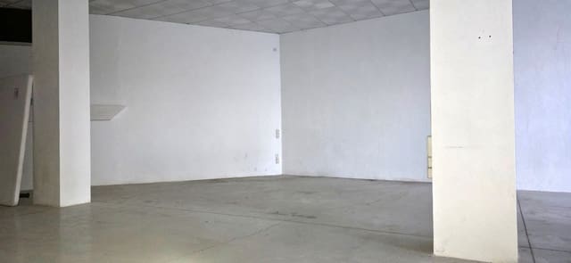 Erhverv til salg i La Nucia Pueblo  , La Nucia - € 138.000 (Ref: 9928423)