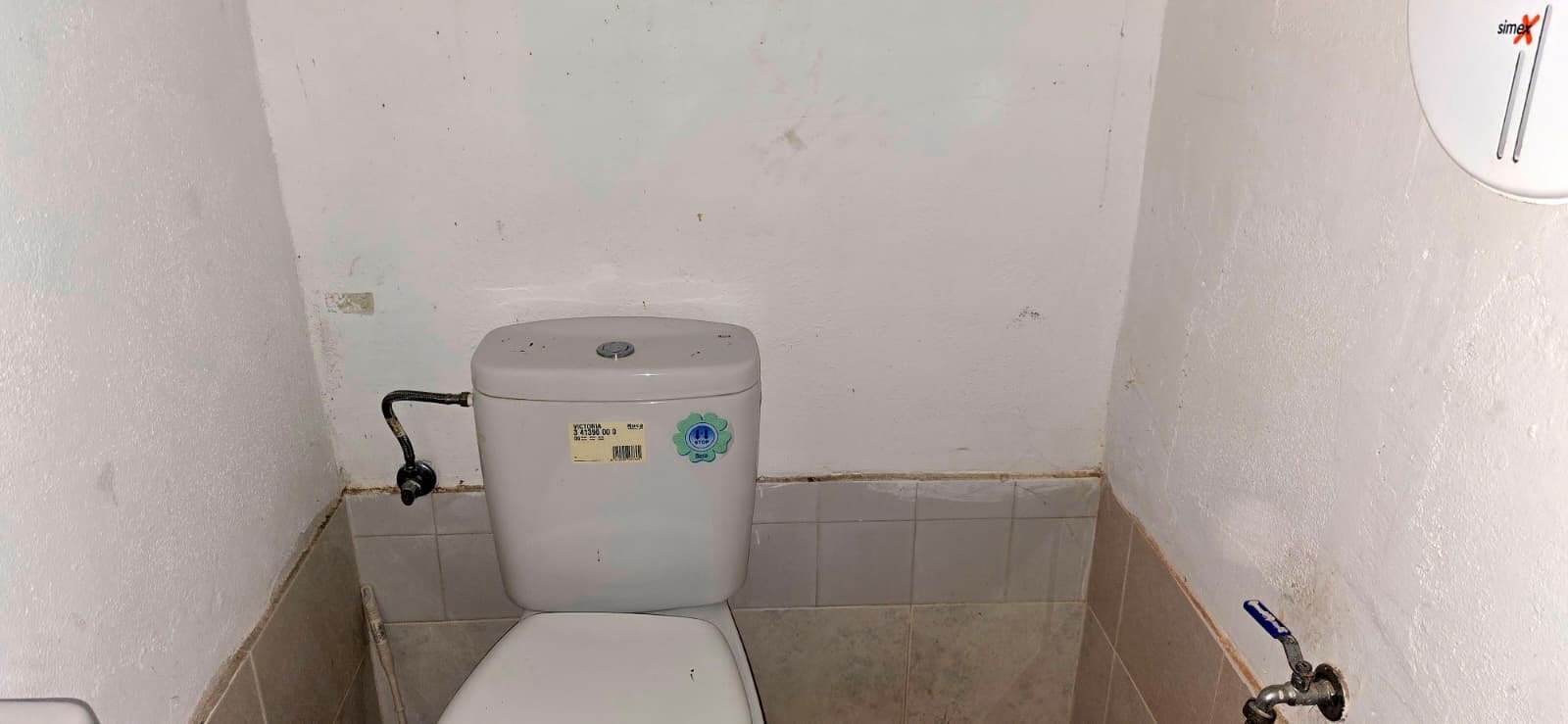 Comercial para venda em La Nucia - 138 000 € (Ref: 9928423)