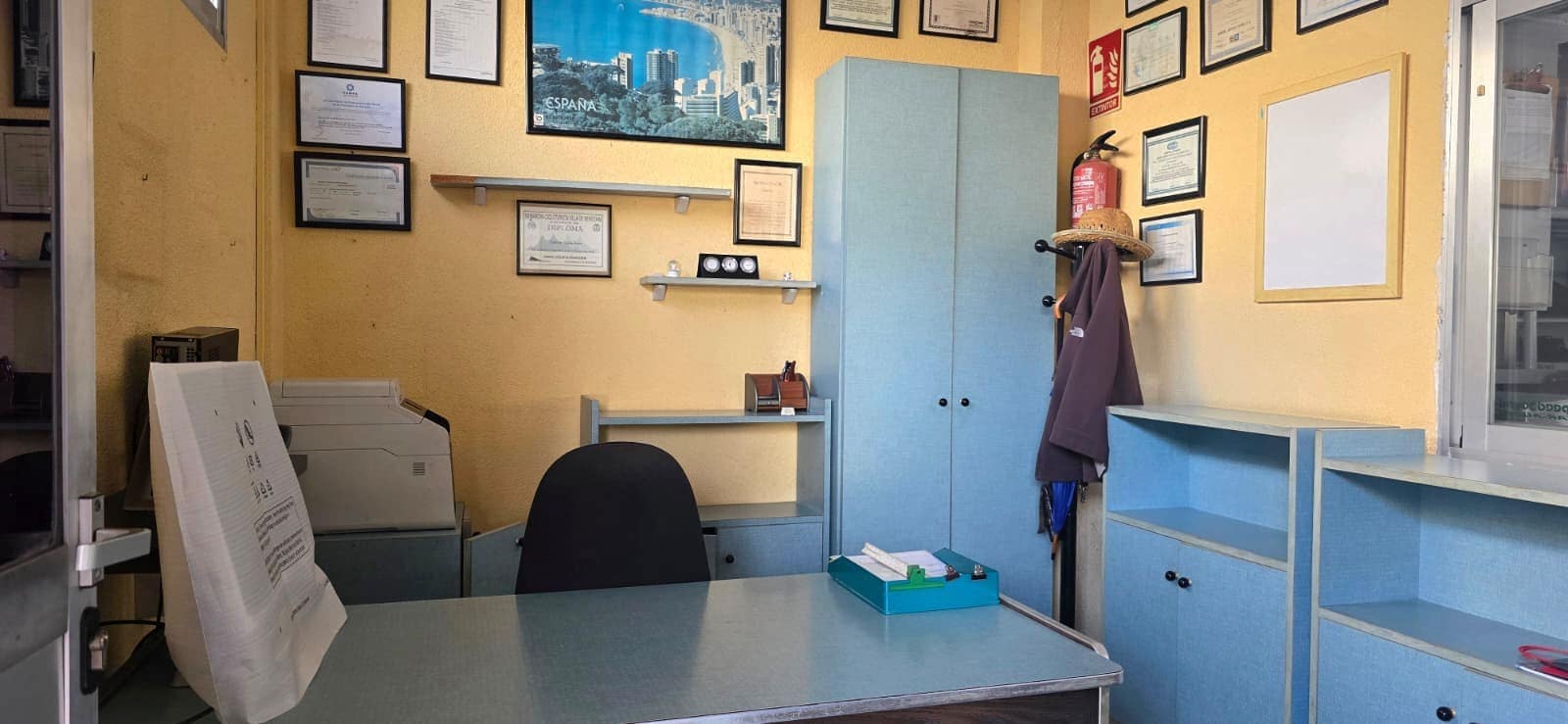 Local Comercial en Benidorm en venta - 230.000 € (Ref: 9928430)