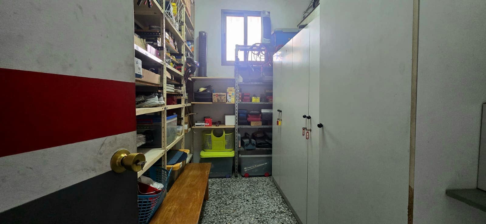 Local Comercial en Benidorm en venta - 230.000 € (Ref: 9928430)