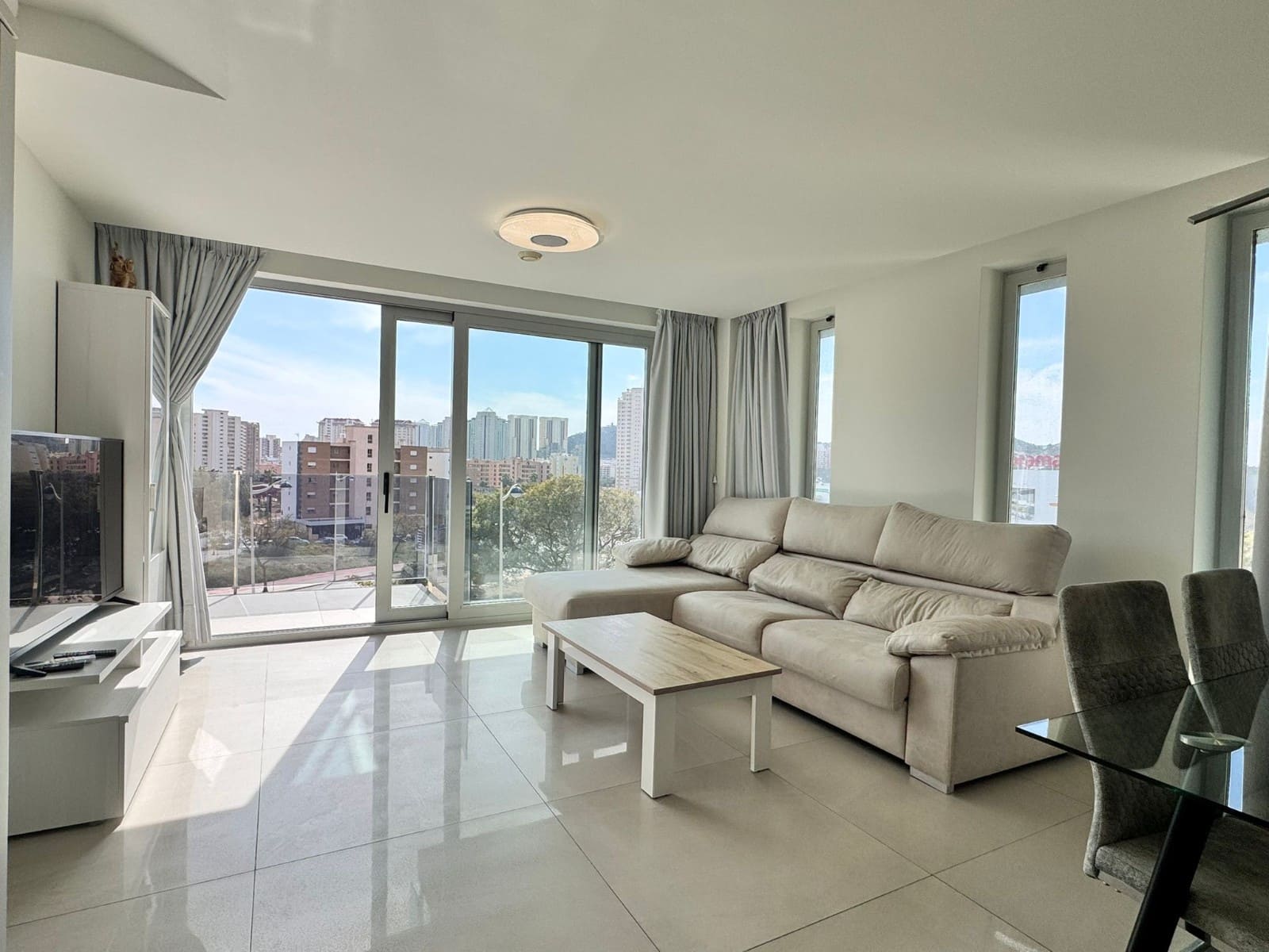 2 bedroom Apartment for sale in Cala de Finestrat with pool - € 280,000 (Ref: 9928431)