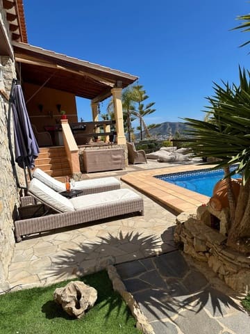 3 slaapkamer Villa te koop in Escandinavia - Cautivador, Alfaz del Pi / L'Alfàs del Pi met zwembad - € 1.300.000 (Ref: 9928435)