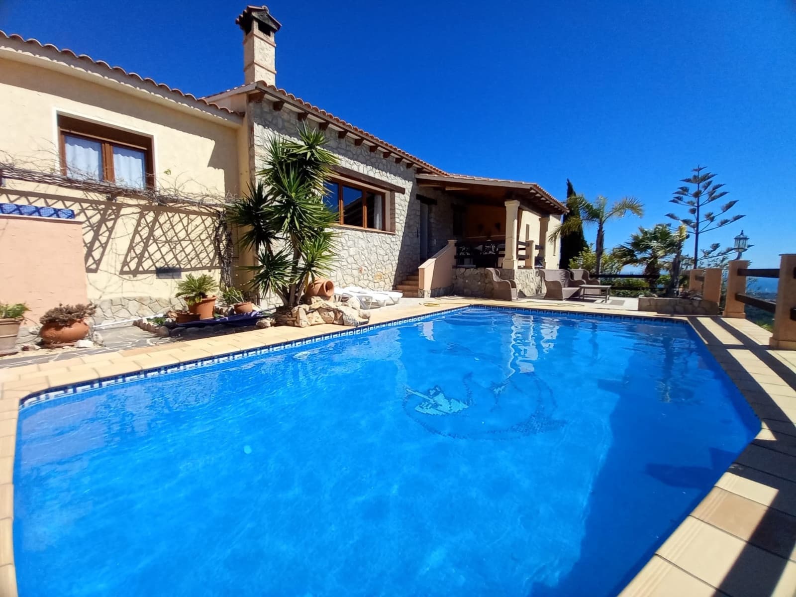3 slaapkamer Villa te koop in Alfaz del Pi / L'Alfas del Pi met zwembad - € 1.300.000 (Ref: 9928435)