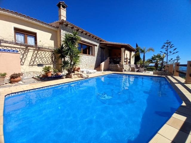 3 slaapkamer Villa te koop in Escandinavia - Cautivador, Alfaz del Pi / L'Alfàs del Pi met zwembad - € 1.300.000 (Ref: 9928435)