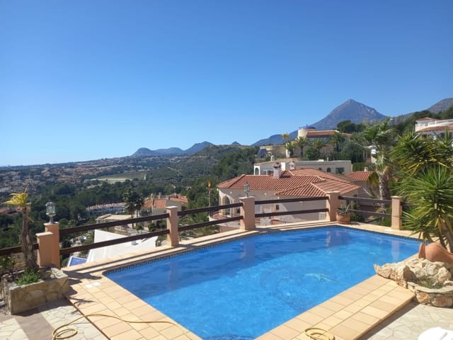 3 slaapkamer Villa te koop in Escandinavia - Cautivador, Alfaz del Pi / L'Alfàs del Pi met zwembad - € 1.300.000 (Ref: 9928435)
